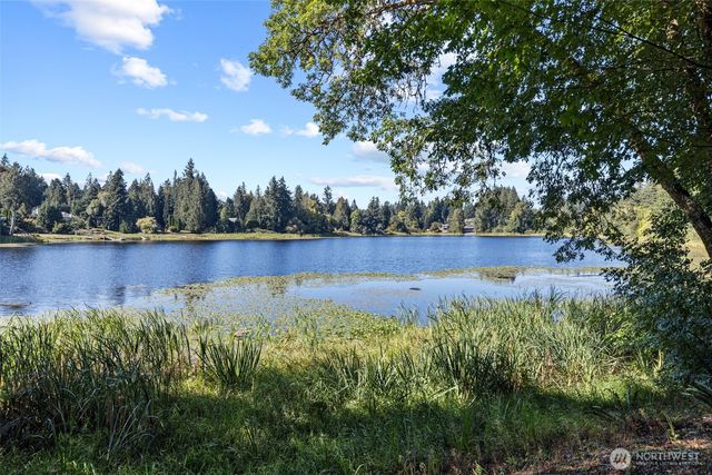7240 Twin Cedar Lane SE, Tumwater, WA 98501