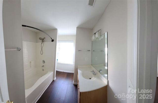 8705 Wandering Creek Way, Charlotte, NC 28227