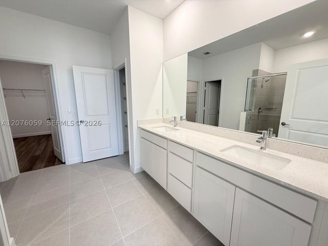 19804 Whispering Creek Rd 19804, Loxahatchee, FL 33470