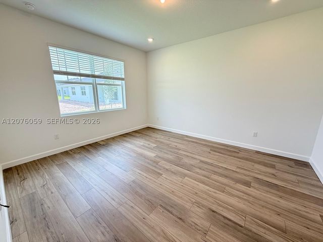 19804 Whispering Creek Rd 19804, Loxahatchee, FL 33470