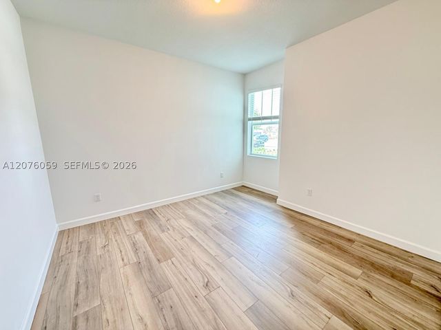 19804 Whispering Creek Rd 19804, Loxahatchee, FL 33470