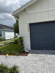 19804 Whispering Creek Rd 19804, Loxahatchee, FL 33470