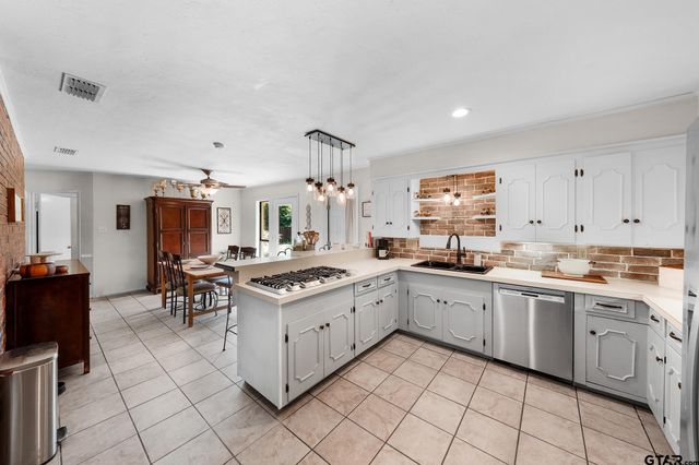 415 Nathan, Quitman, TX 75783