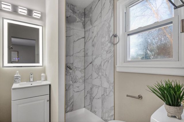 4575 N 46th STREET, Milwaukee, WI 53218