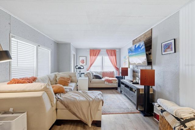 6710 36TH AVENUE E 181, Palmetto, FL 34221