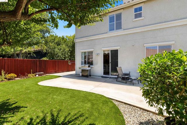 647 Macadamia Ct, Brentwood, CA 94513