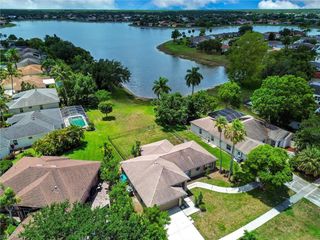 3200 Orange Grove TRL, Naples, FL 34120
