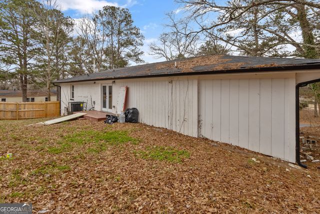 2529 Ryne Street NW, Atlanta, GA 30318