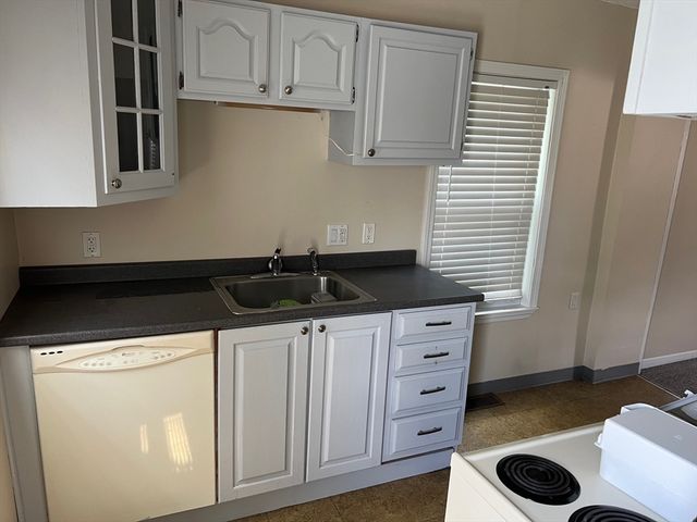 658 Old West Central St. 0, Franklin, MA 02038