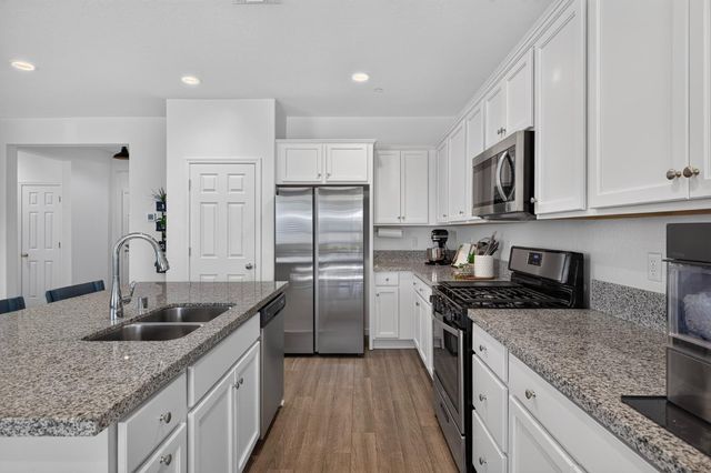 6729 E Yale Avenue, Fresno, CA 93727