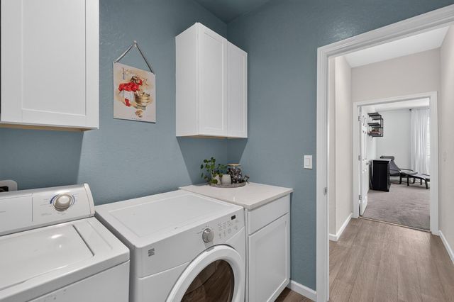 6729 E Yale Avenue, Fresno, CA 93727