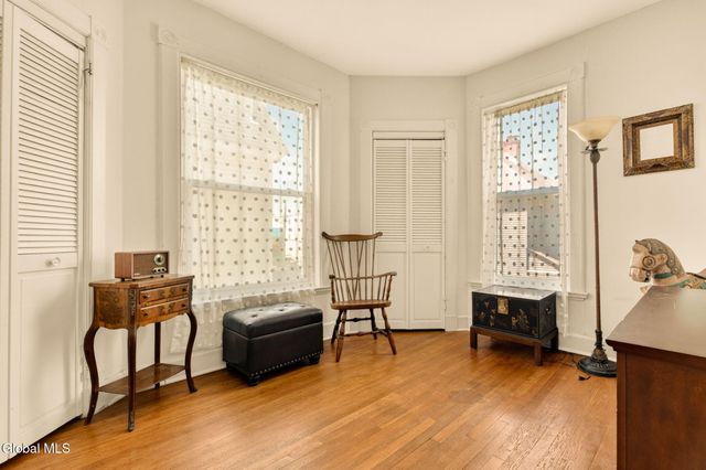 5 N Main Avenue, Albany, NY 12203