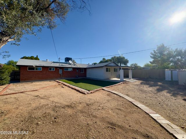 7312 E 20th Street, Tucson, AZ 85710