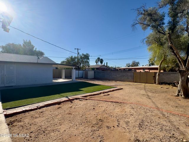 7312 E 20th Street, Tucson, AZ 85710
