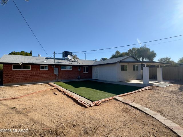 7312 E 20th Street, Tucson, AZ 85710