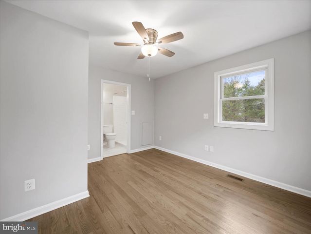 75 SOUTHERN DR, Strasburg, VA 22657