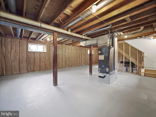 75 SOUTHERN DR, Strasburg, VA 22657