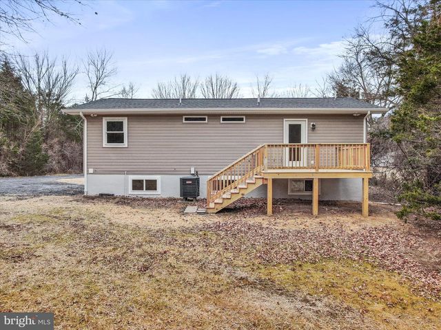 75 SOUTHERN DR, Strasburg, VA 22657