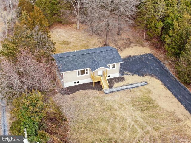 75 SOUTHERN DR, Strasburg, VA 22657
