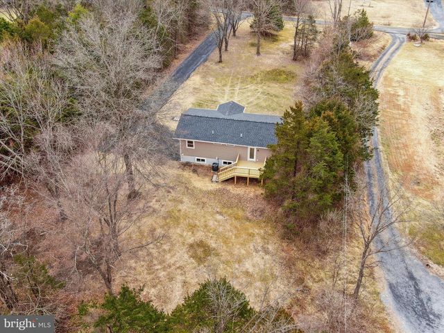75 SOUTHERN DR, Strasburg, VA 22657