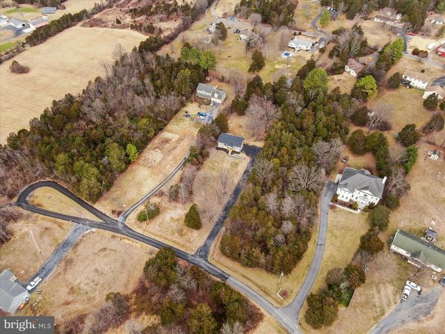 75 SOUTHERN DR, Strasburg, VA 22657
