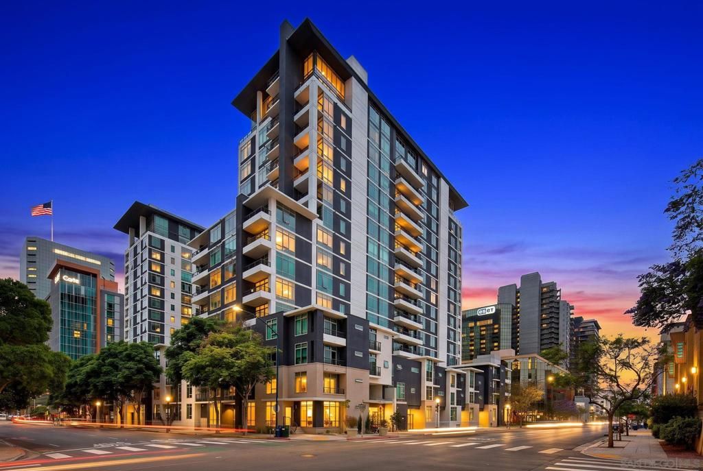 425 W Beech 327, San Diego, CA 92101 — exterior