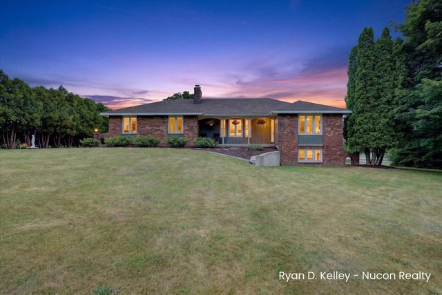 11495 60th Avenue, Allendale, MI 49401