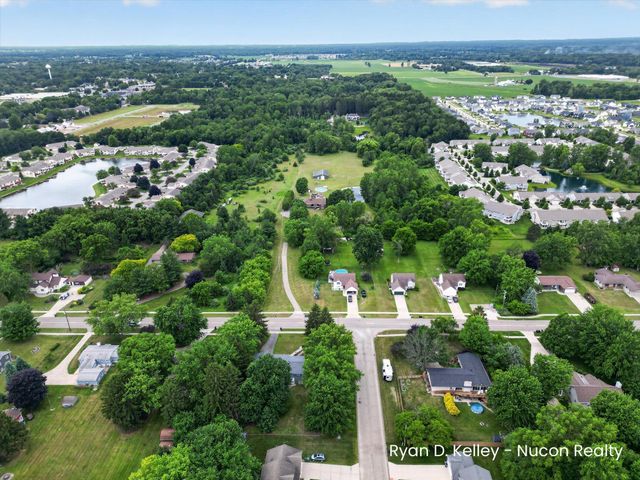 11495 60th Avenue, Allendale, MI 49401