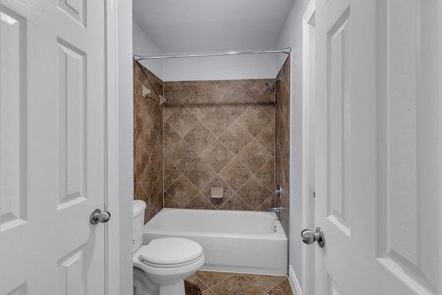 13811 Sugar Dock Court, Houston, TX 77044