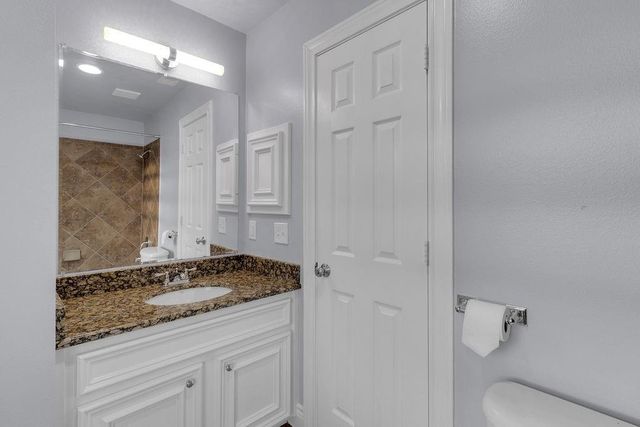 13811 Sugar Dock Court, Houston, TX 77044