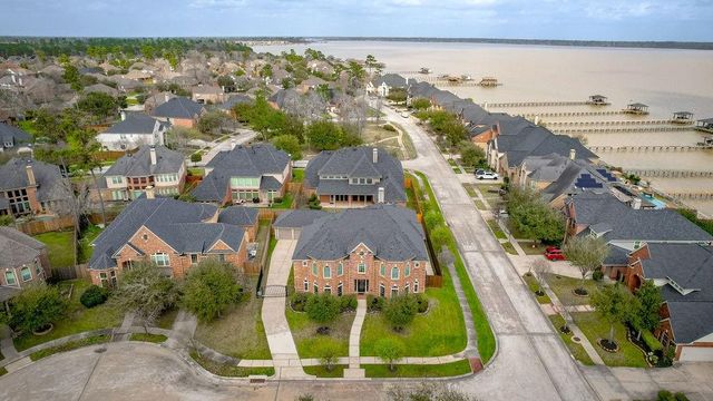 13811 Sugar Dock Court, Houston, TX 77044