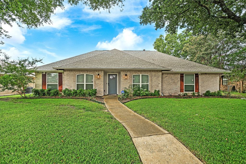 2101 Newcastle Circle, Plano, TX 75075