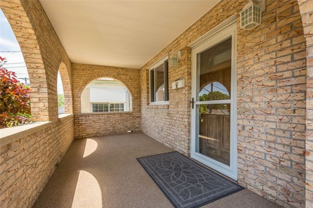 1734 Rutledge Street, Mt Washington, PA 15211