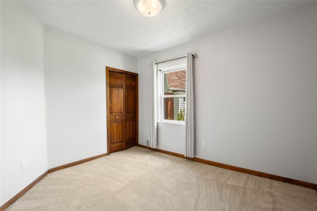 1734 Rutledge Street, Mt Washington, PA 15211