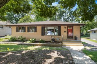 363 Marion Avenue, Glen Ellyn, IL 60137