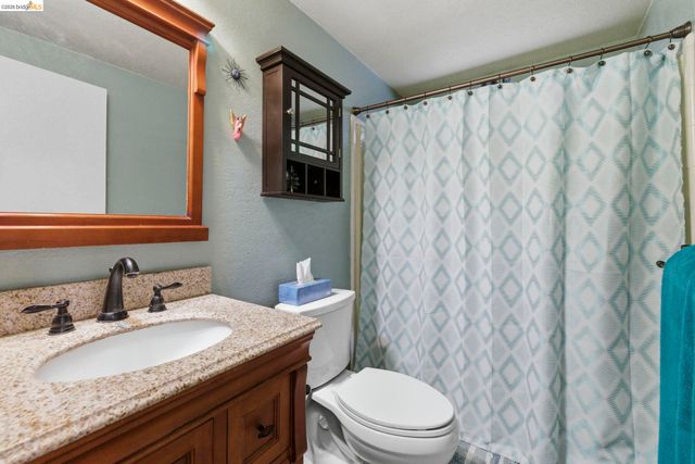 20531 Willow Springs Dr., Soulsbyville, CA 95372