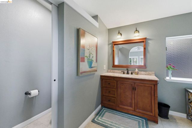 20531 Willow Springs Dr., Soulsbyville, CA 95372