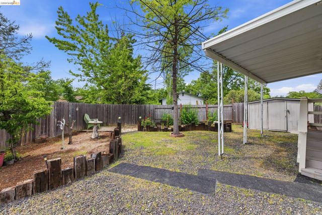 20531 Willow Springs Dr., Soulsbyville, CA 95372