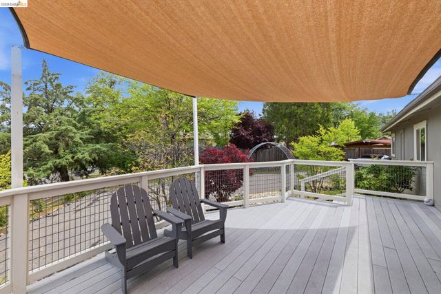20531 Willow Springs Dr., Soulsbyville, CA 95372