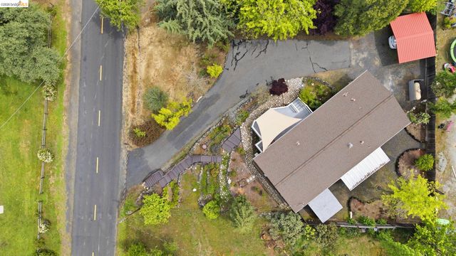 20531 Willow Springs Dr., Soulsbyville, CA 95372