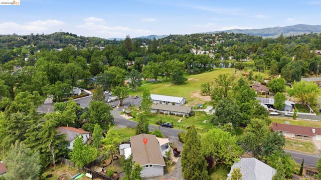 20531 Willow Springs Dr., Soulsbyville, CA 95372