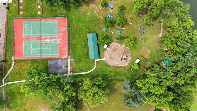 20531 Willow Springs Dr., Soulsbyville, CA 95372