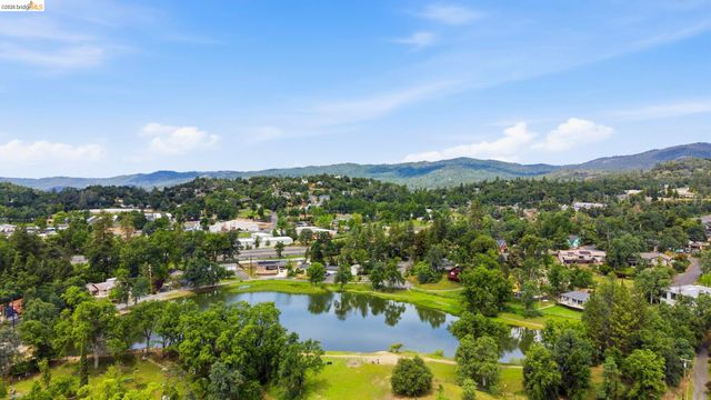 20531 Willow Springs Dr., Soulsbyville, CA 95372