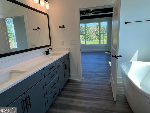 155 Hawthorne Lane, Forsyth, GA 31029