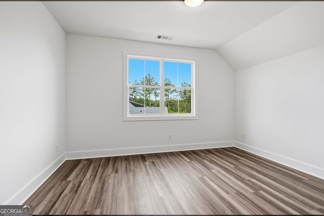155 Hawthorne Lane, Forsyth, GA 31029
