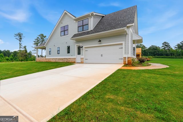 155 Hawthorne Lane, Forsyth, GA 31029