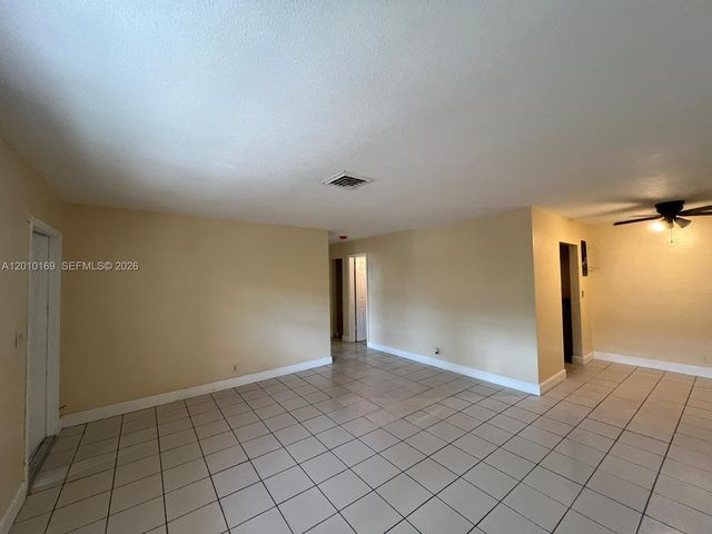 5411 NW 22nd St 5411, Lauderhill, FL 33313