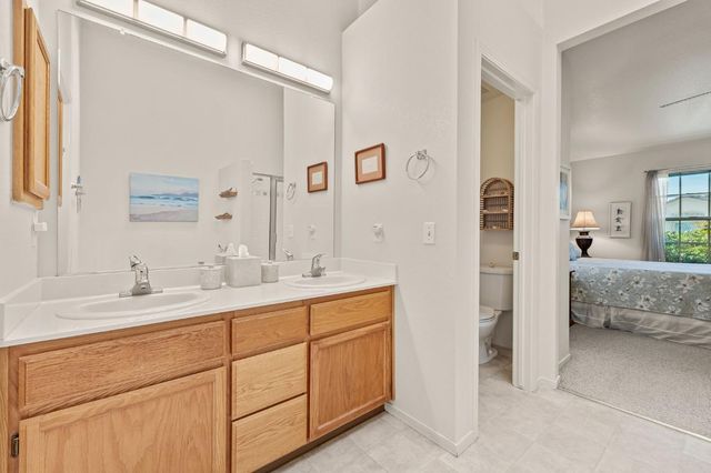 8475 Camino Vista Way, Elk Grove, CA 95624