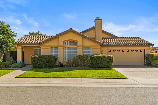 8475 Camino Vista Way, Elk Grove, CA 95624