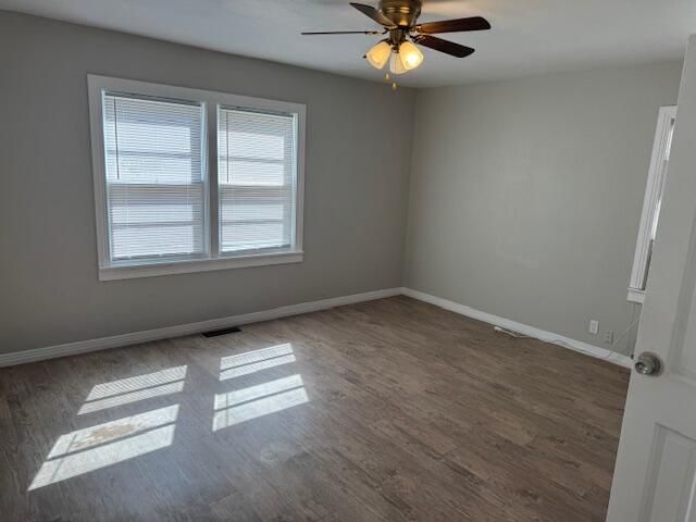 1040 W Dickens Street, Slaton, TX 79364